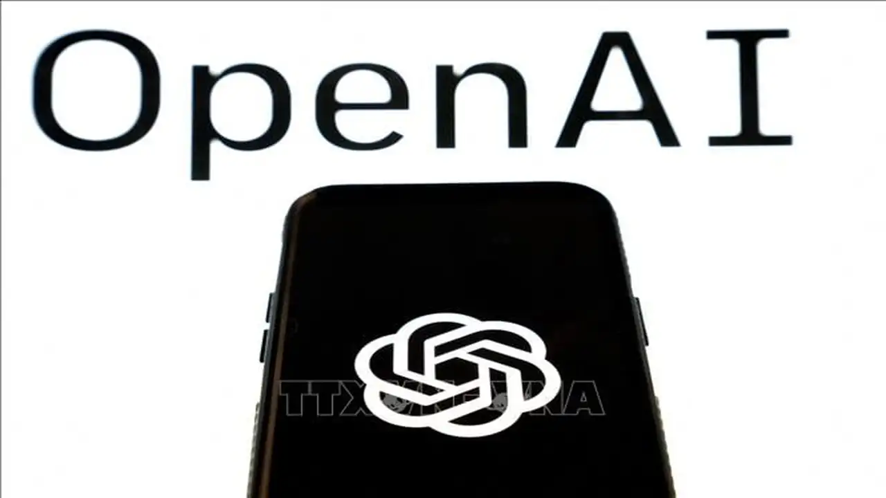OpenAI تسعى للطرح العام الأولي وسط تقدم شركات الذكاء الاصطناعي.